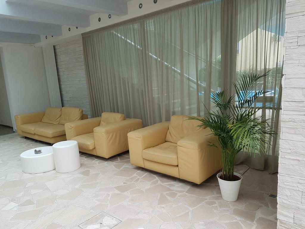 Hotel Sorriso Мілано-Маріттіма Екстер'єр фото