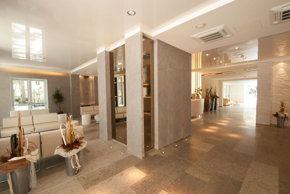 Hotel Sorriso Мілано-Маріттіма Екстер'єр фото